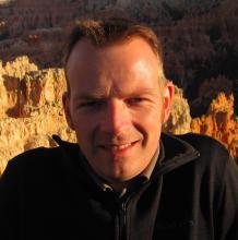 Profile picture for user Axel